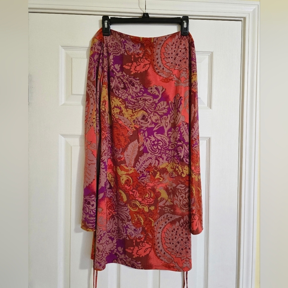 Urban Outfitters Pink Floral Open Back Long Sleeve Mini Dress Boho Barbie - Picture 5 of 9